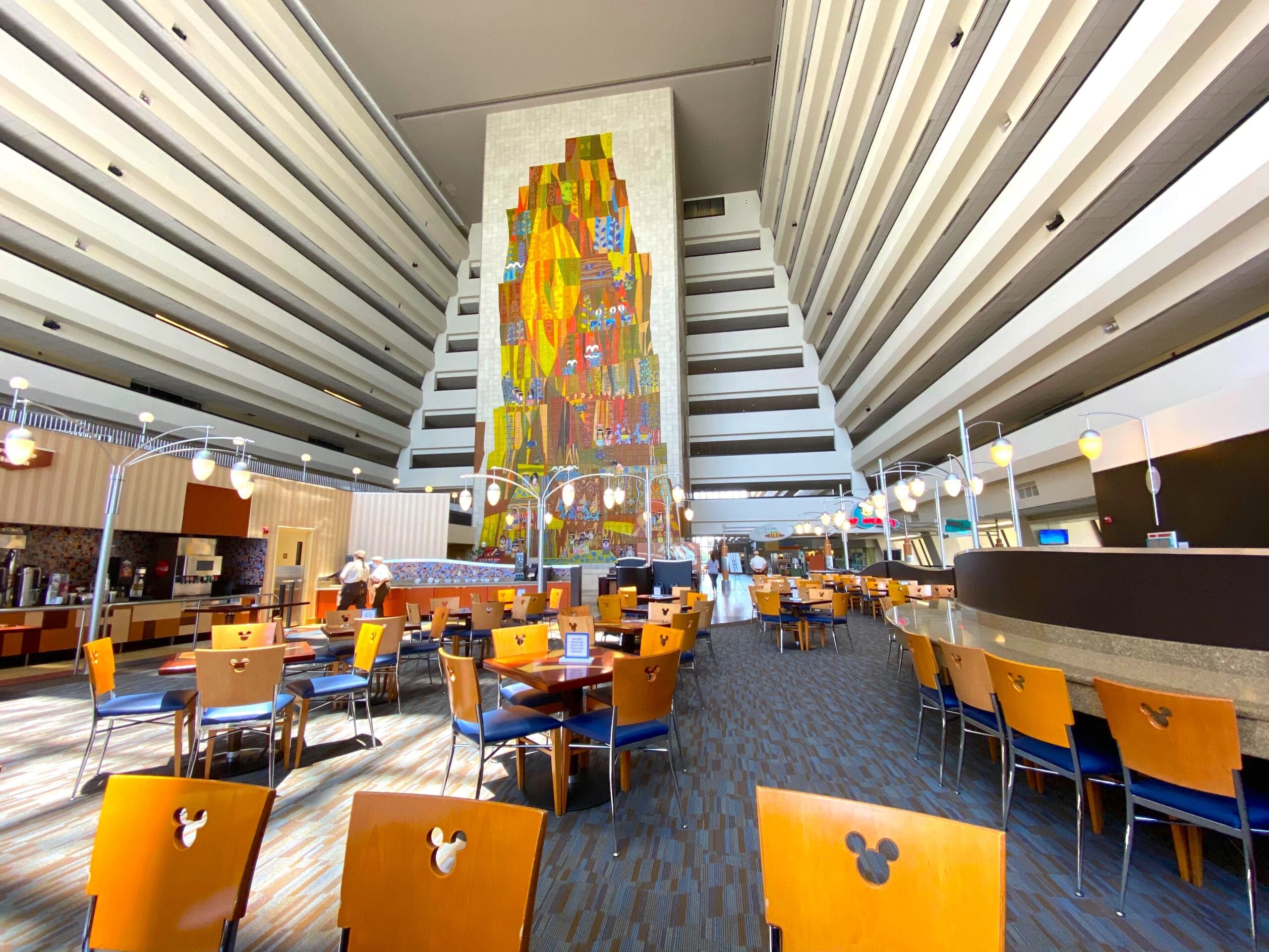 Sneak Peek Del Renovado Disney S Contemporary Resort Bon Vivant   Contempo Cafe Contemporary Reopening Mary Blair Wall Scaled 1 